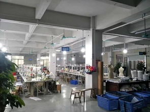 番禺區(qū)現(xiàn)成制衣廠出租 原房東擴(kuò)大生產(chǎn)，證件齊全，交通便利